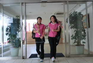 entrance1.JPG